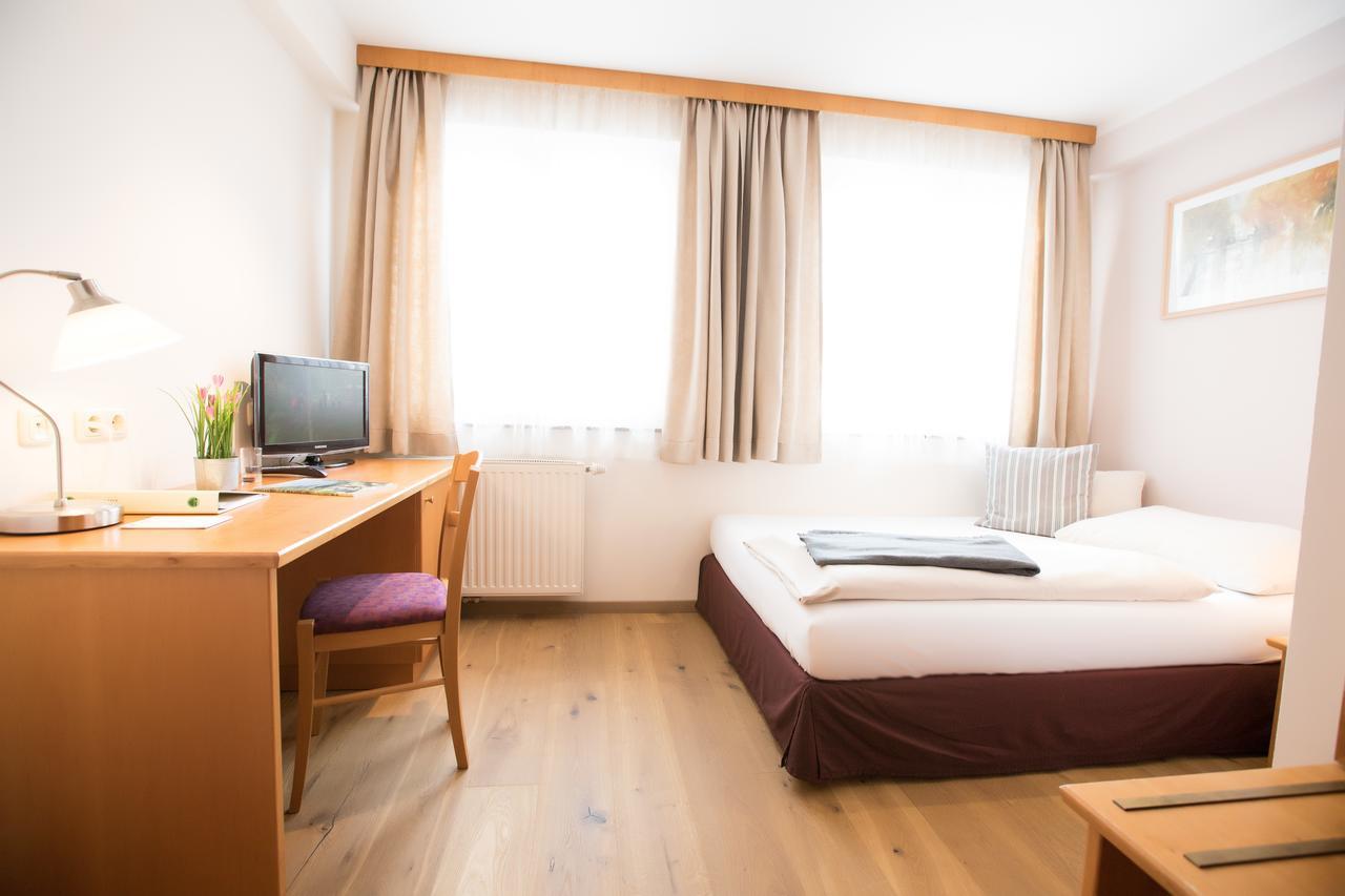 Hotel Moserwirt Bad Goisern Eksteriør billede